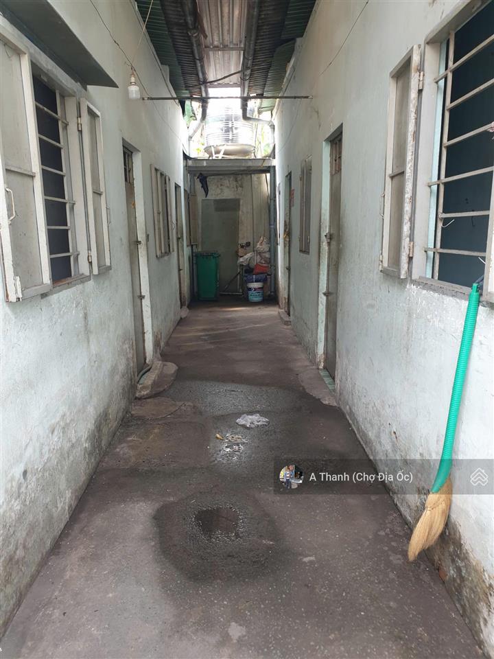 Bán gấp dãy trọ 9m, hậu 10m x 13m (6 phòng) sổ hồng riêng gần ngã 4 bà điểm, kcn vĩnh lộc a