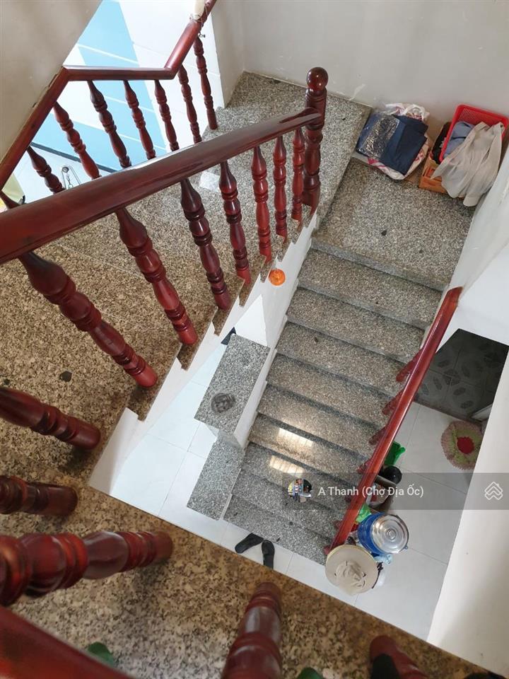 Nhà xinh 7m*12m (4pn + có gara xe hơi) đường 8m, gần cv sinh thái hóc môn