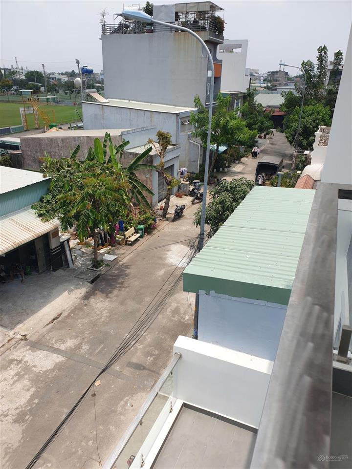 Nhà phố xinh 2 lầu 5m*16m, đường 10m thông, gần chợ đại hải hóc môn