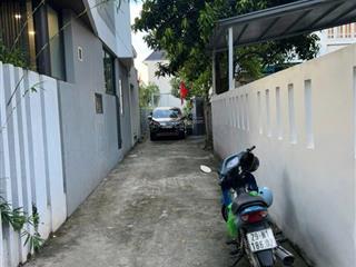 Chi gái gửi bán 98m2 đất ở tại làng hoa phụng công  văn giang sát vách ecopark mặt tiền 6,4m