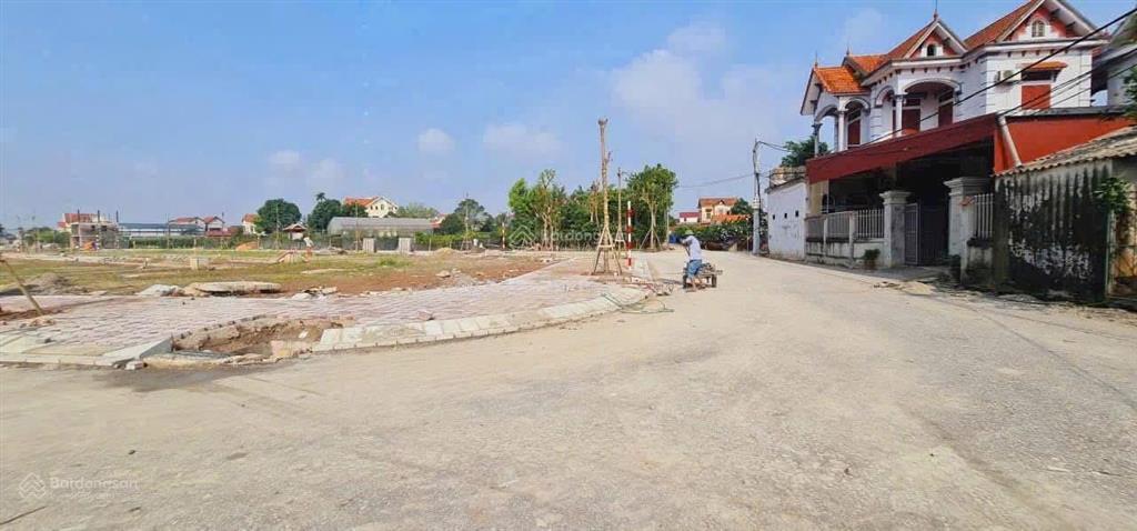 Chỉ nhỉnh 2 tỷ sở hữu mảnh đất giáp đường vành đai 4 anh trai nhờ bán 52,9m đất ở siêu đẹp