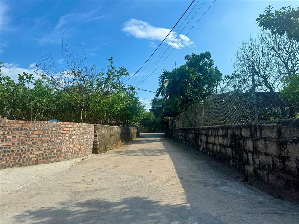 Hàng nhỏ xinh tài chính 2,x tỷ đồng cd quán trạch văn giang hưng yên