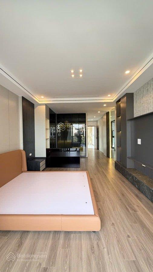 Mai anh tuấn view hồ hoàng cầu 45m 6 tầng thang máy mặt phố 32 tỷ