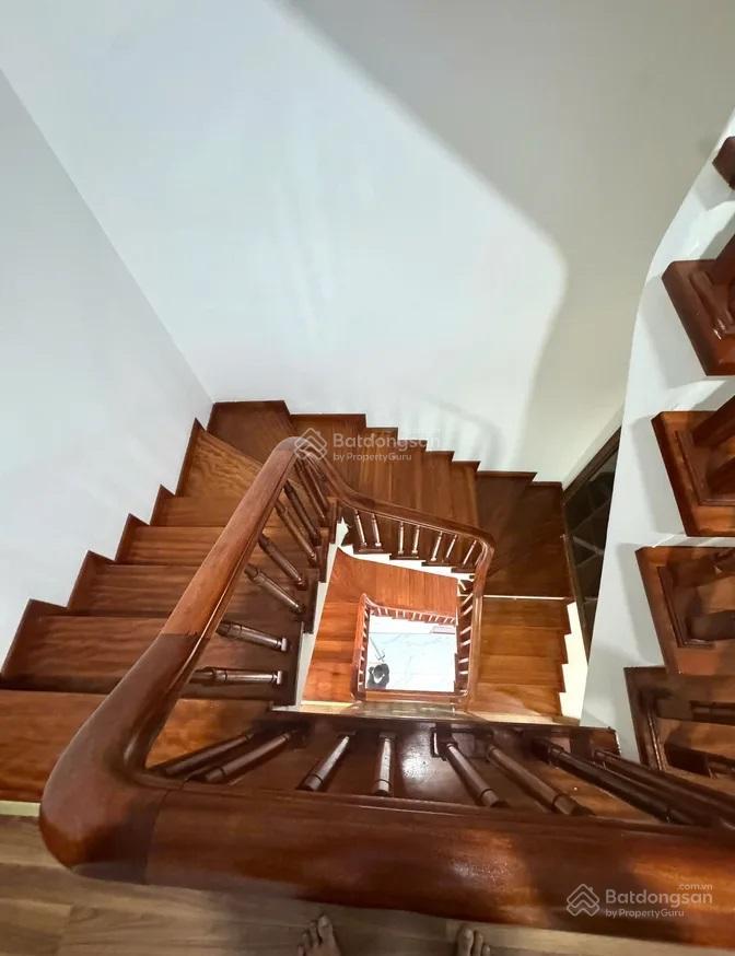 Bán nhà thái hà  đống đa 60m 6 tầng lô góc ô tô tránh vỉa hè giá 30 tỷ