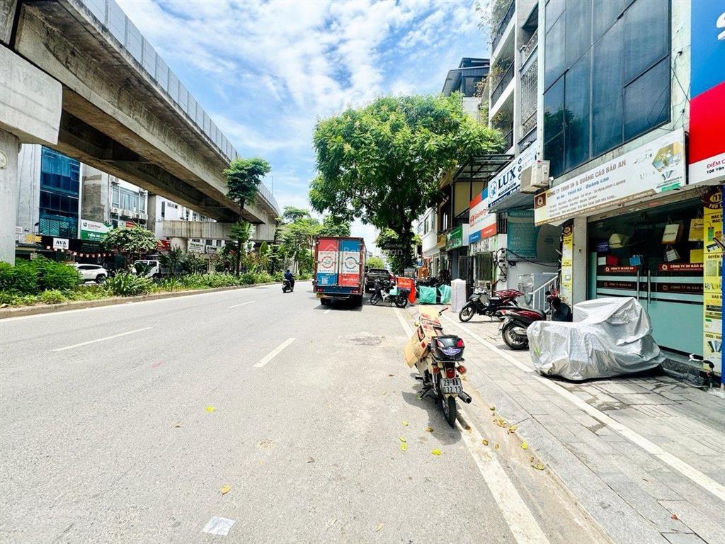 Đất mp yên lãng  2 mặt thoáng (mặt phố, ngõ sau)  phong thủy nở hậu  tiềm năng tăng giá đột biến