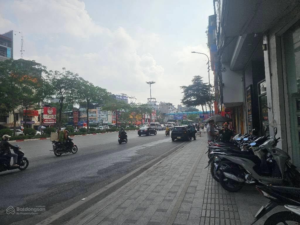 Phố vip xã đàn  lõi đống đa 50m2 5 tầng, vỉa hè 5m kinh doanh siêu đỉnh giá 44.8 tỷ