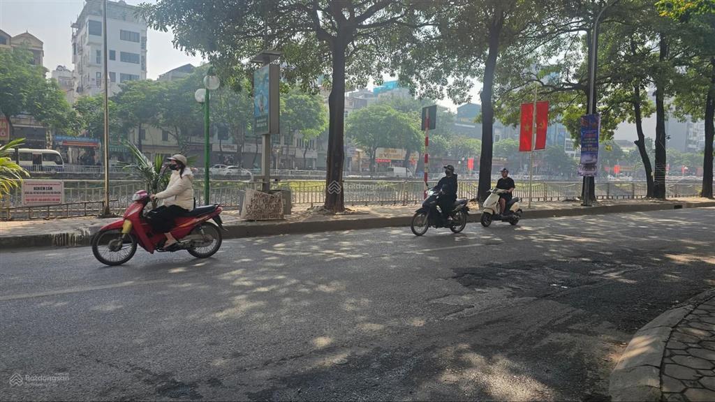 Đầu tư cực tốt bán nhà mặt phố khương đình thanh xuân 140m 8 tầng mặt tiền 6m