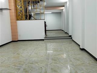 Nhà đẹp mtkd tên lửa lề đường 8m kế aeon  4,5x20m 4 tầng 4pn