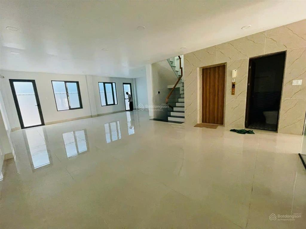 Có thang máy! cặp nhà đôi đẹp mtnb 12m cư xá ra đa 8 x 16m, 4 tầng có điện 3 pha