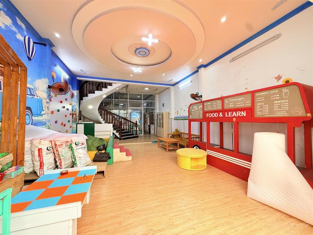 Hiếm bán mtnb tên lửa, 6x20m 4 tầng  kế bên aeon bình tân
