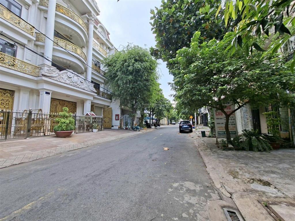 Bán nền đất khu ao sen  5x20m xd tự do giá tốt khu vực