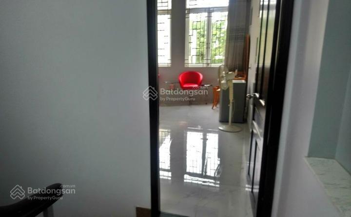 Bán nhà đẹp cư xá ra đa ngay khu ẩm thực  4x20m, 4 tầng thang máy
