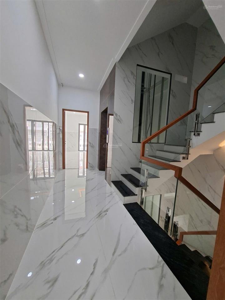 Nhà mới 100% full nội thất  mtkd đường lớn 30m  4x20m, 5 tầng 5pn thang máy