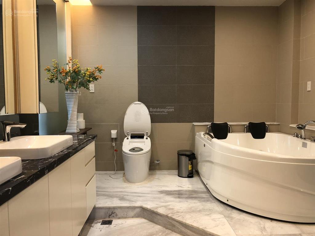 Cho thuê biệt thự đẹp mtkd tên lửa  10x25m, 4 tầng vp hay trưng bày sản phẩm