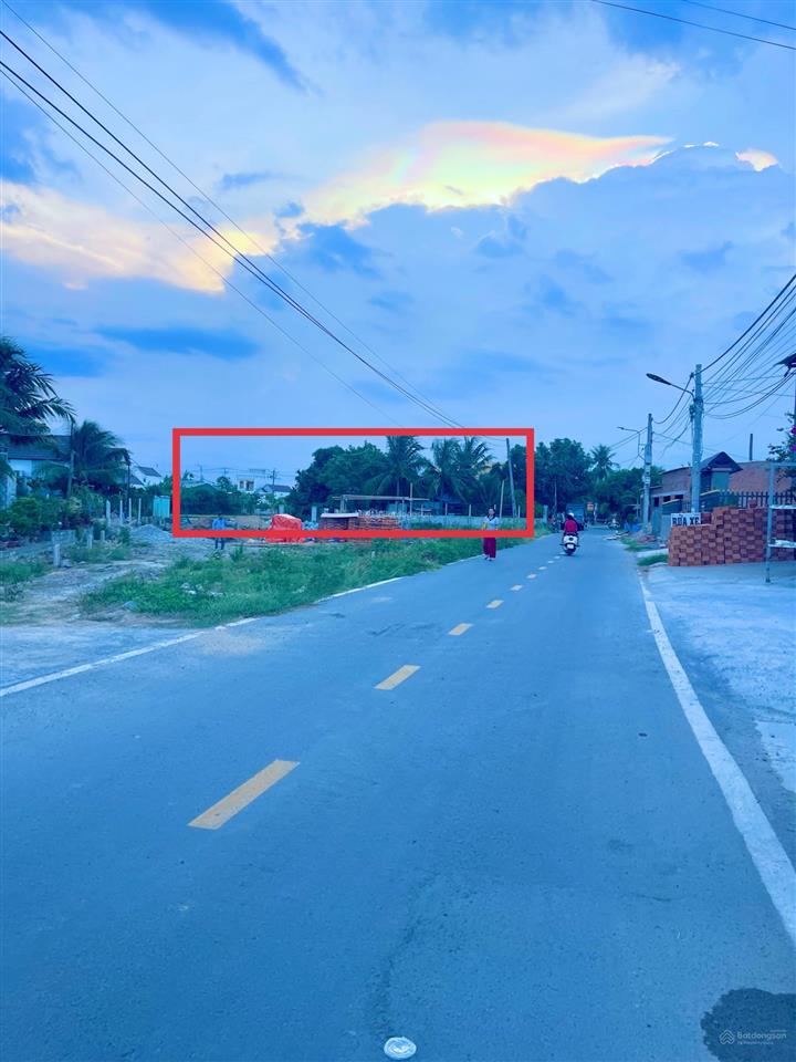 Cc bán lỗ đất đường ông tổng  phường ninh hòa 2mt đường nhựa kề quảng trường 2/4  0896 681 ***