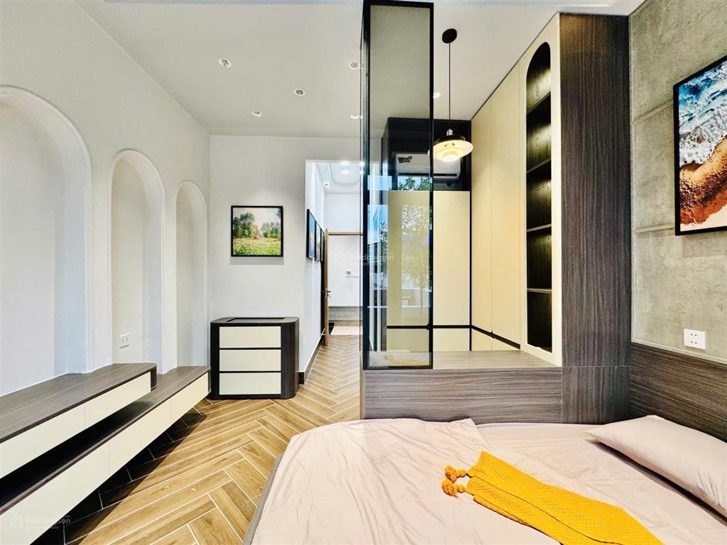 Nhà mới đẹp 50m2 3 tầng sát mặt tiền quang trung