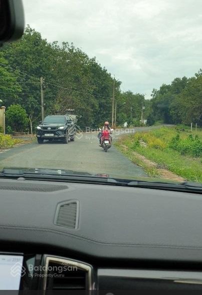 Chính chủ cần bán đất mặt tiền đường nhựa 30m , tại xã tân đông,tân châu, tây ninh.