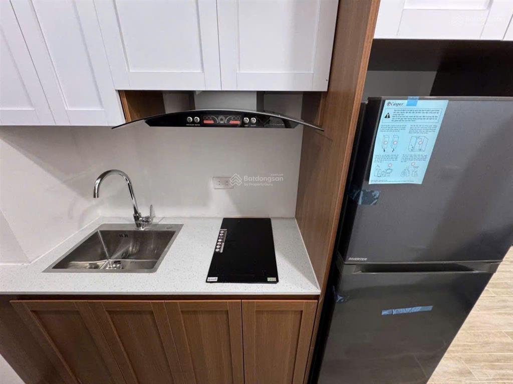 Bán gấp toà nhà mặt phố ngã tư sở  8 tầng thang máy dòng tiền 2 tỷ/năm  vỉa hè ôtô  view royal