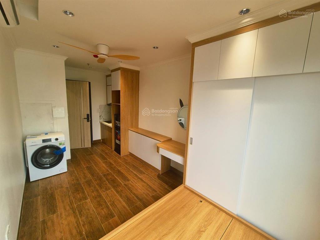 (giảm 3 tỷ) bán gấp toà văn phòng ở ngã tư sở, view hồ, kinh doanh, thang máy, 62m2 x 8t, chỉ 24 tỷ