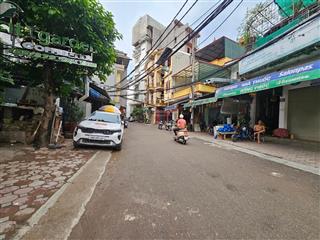 Bán toà apartment cao cấp 9 tầng phố đội cấn, dòng tiền 200tr/tháng, lô góc, gần phố, 75m2, 30,8 tỷ