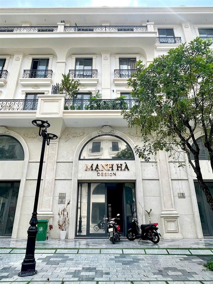 Tầng trệt 7x21m shophouse đường 41, có thang máy, lối đi riêng, hầm để xe, giờ giấc thoải mái