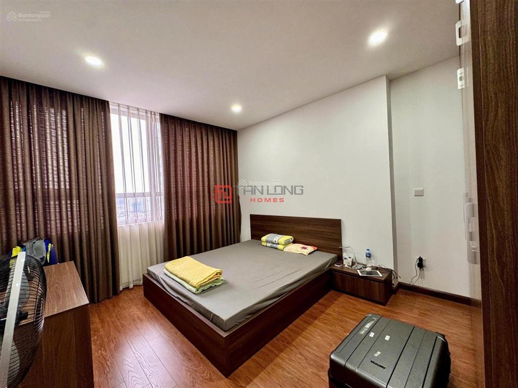 Chủ nhà gửi bán nhanh căn góc 3 phòng ngủ  n03t4 tầng cao view thoáng giá tốt nhất thị trường