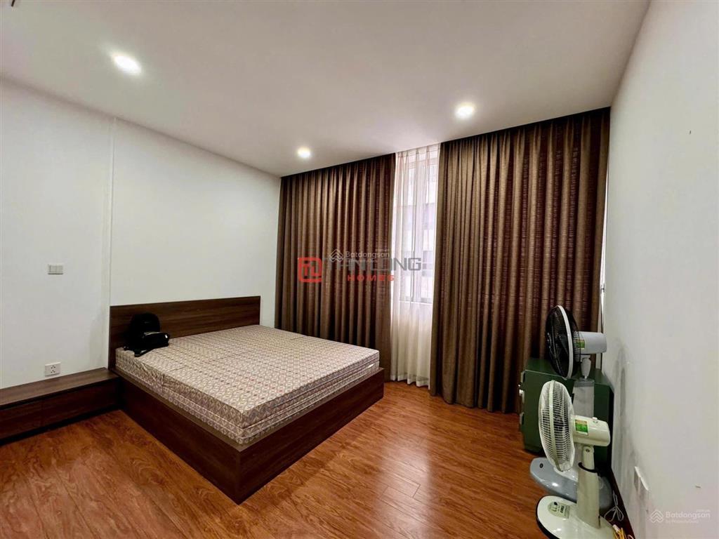 Chủ nhà gửi bán nhanh căn góc 3 phòng ngủ  n03t4 tầng cao view thoáng giá tốt nhất thị trường
