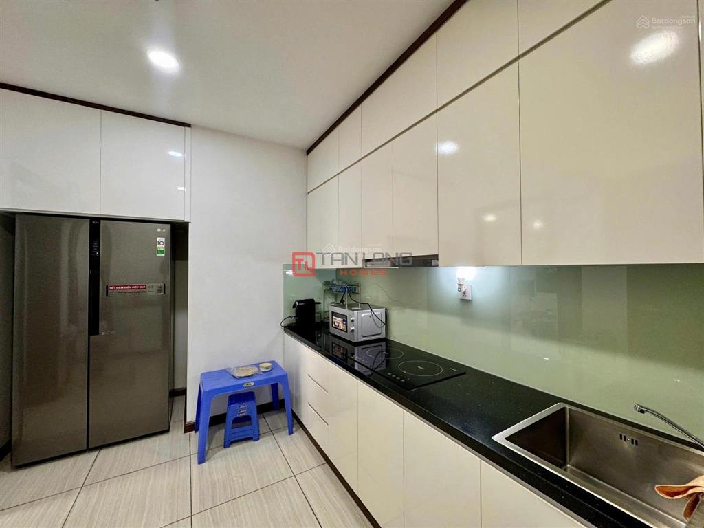 Chủ nhà gửi bán nhanh căn góc 3 phòng ngủ  n03t4 tầng cao view thoáng giá tốt nhất thị trường