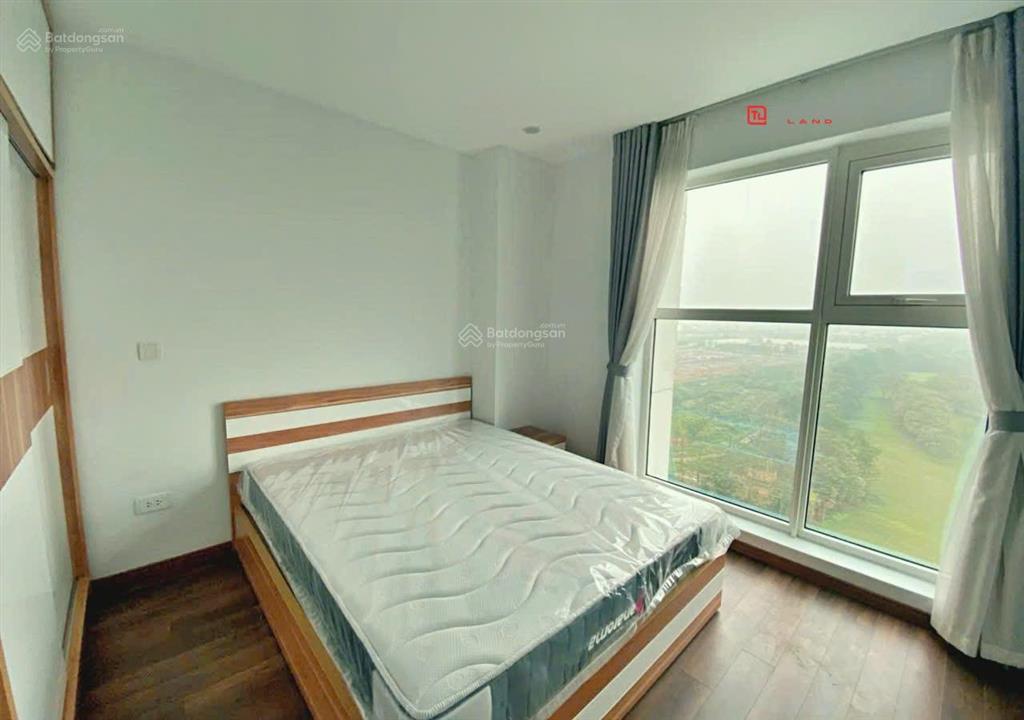 Cho thuê căn hộ cao cấp tòa l4 154m full nội thất chỉ việc xách vali vào ở