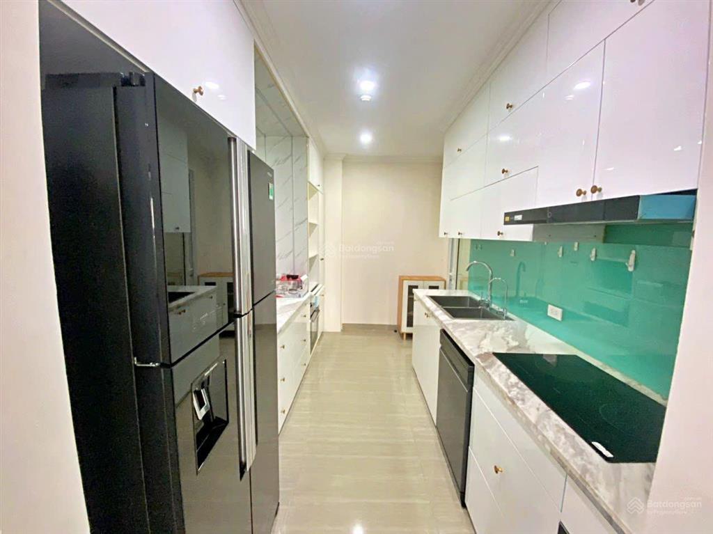 Cho thuê căn hộ cao cấp tòa l4 ciputra  view sân golf  full thiết bị xịn  chỉ việc vào ở