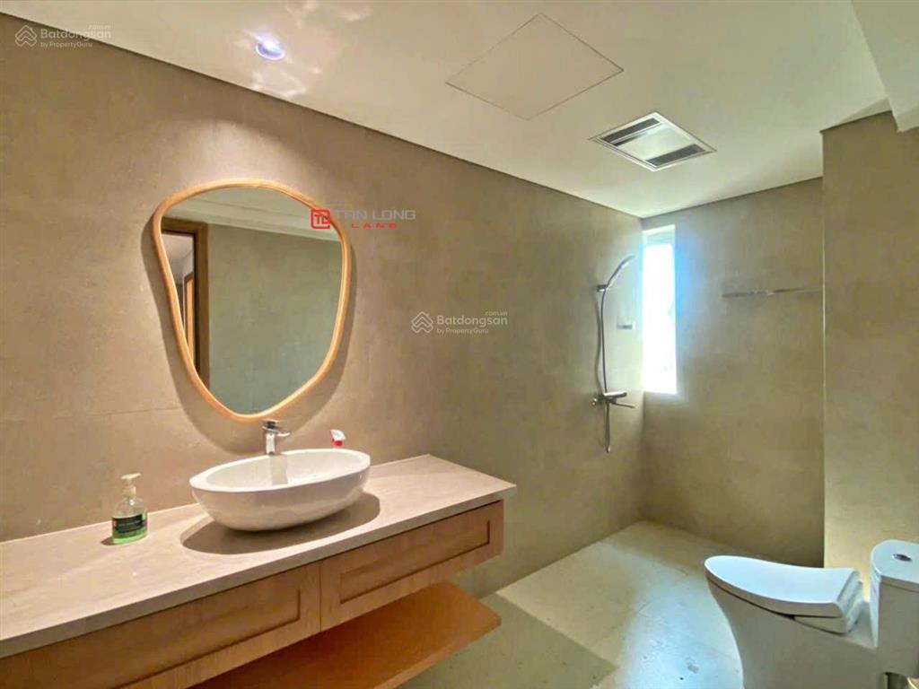 Siêu phẩm penthouse p2 ciputra 279m2  4 phòng ngủ full nội thất mới 100% không gian sống đẳng cấp
