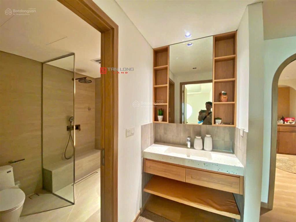 Siêu phẩm penthouse p2 ciputra 279m2  4 phòng ngủ full nội thất mới 100% không gian sống đẳng cấp