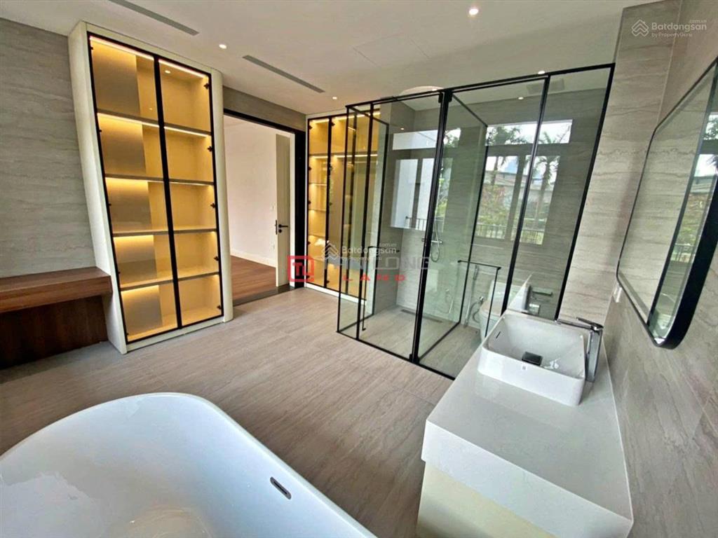 Cho thuê biệt thự dãy c1 đối diện trường academy