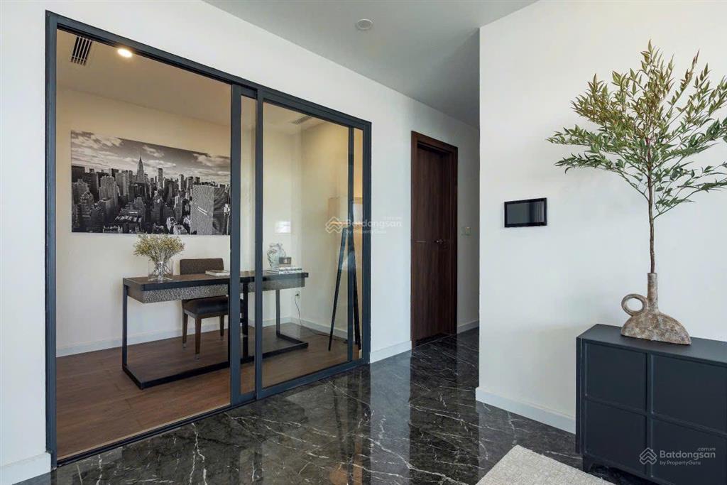 Cho thuê cc 3pn, 2wc, 160m2 tại tòa nhà sunshine golden river, giá ưu đãi hot!