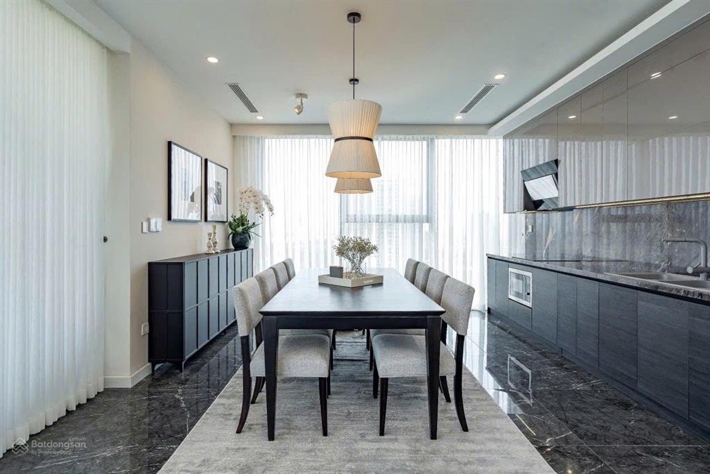 Cho thuê cc 3pn, 2wc, 160m2 tại tòa nhà sunshine golden river, giá ưu đãi hot!