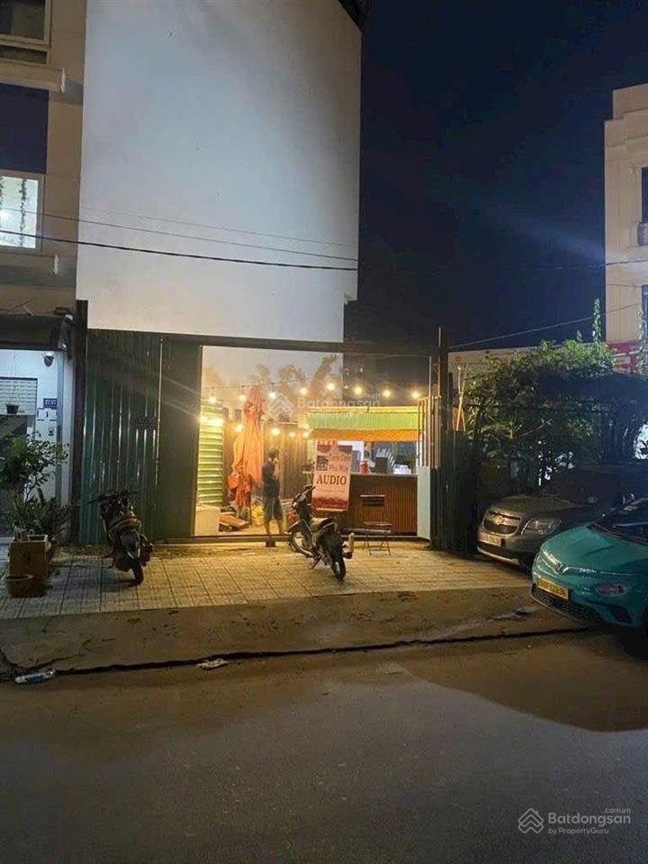 Ngộp ngân hàng bán mặt tiền gầm cầu nguyễn thị thập 5x10 hỗ trợ bank 3 tỷ.