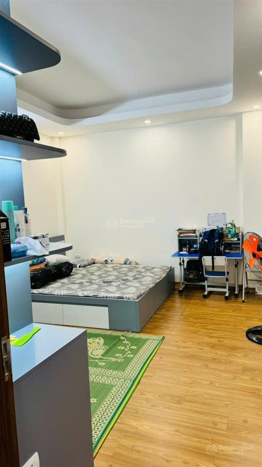 Nhà đẹp quang lãm 33m25t3pn full nội thất  cách đường ô tô chỉ 50m  xách vali về ở ngay