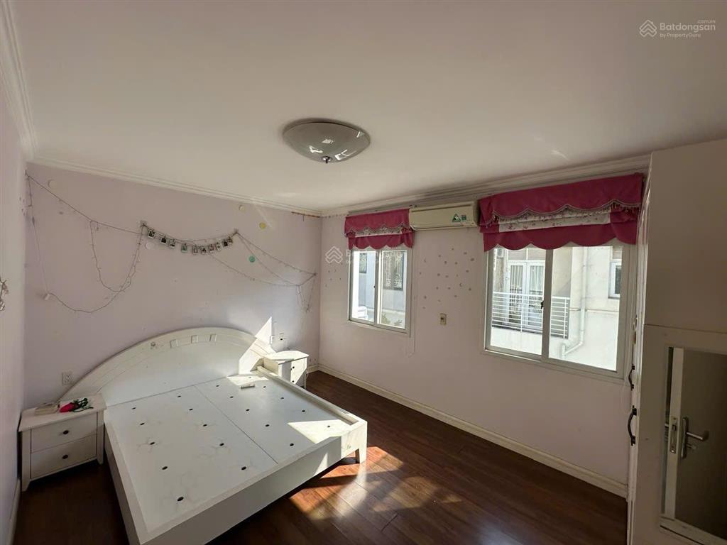 Cho thuê biệt thự splendora, 3 tầng 210m2