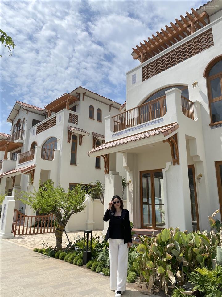 Bán nhanh căn góc  townhouse giảm 5 tỷ so với giá gốc