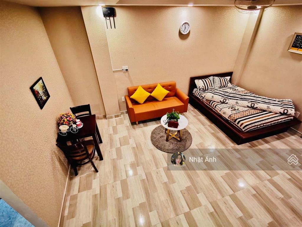 Bán chdv góc 2 mặt hẻm ngay sân bay tân sơn nhất, tân bình  5mx20m  75tr/th  giá chỉ nhỉnh 23 tỷ