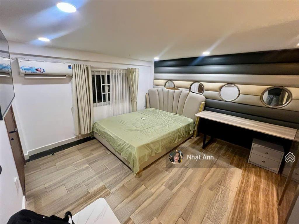 Bán nhà mặt tiền 5 tầng thang máy đường phạm văn hai  4.2mx20m  hdt 45tr/th. giá chỉ 24 tỷ