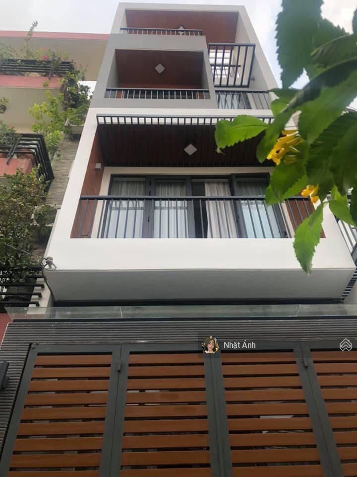 Hạ 2 tỷ bán gấp nhà hẻm 10m út tịch, phường tân sơn nhất  5.2mx20m  5 tầng thang máy chỉ 23 tỷ tl