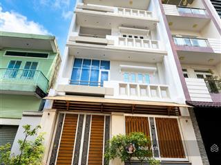 Bán nhà đường cách mạng tháng tám (tự lập)  ngang 6.7m bề thế  4 tầng giá 24 tỷ