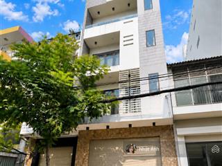 Bán nhà mặt tiền nguyễn hồng đào ngang 6.5m bề thế  nhà có thang máy chỉ 22 tỷ