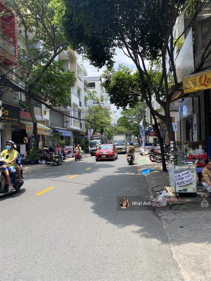 Bán nhà mặt tiền nguyễn bá tuyển gần ngay hoàng hoa thám, khu k300  4.3mx30m  giá 22,9 tỷ
