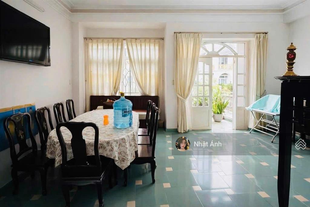 Bán mặt tiền đường bàu cát 2  p2  tân bình  6x23m  nhà 4 tầng giá chỉ 19,9 tỷ có tl