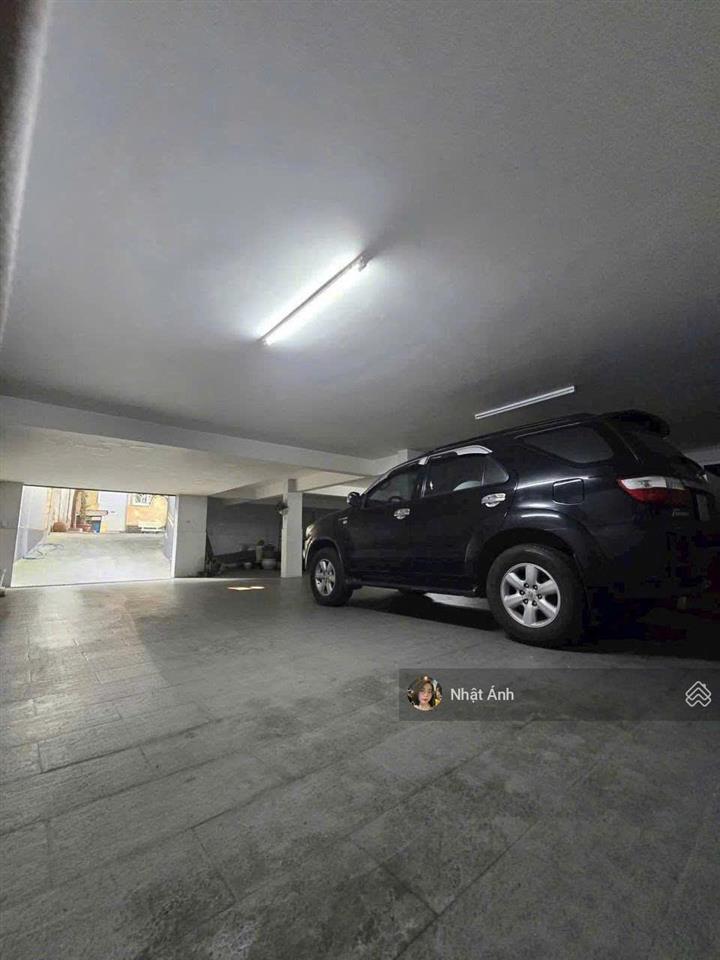 Bán biệt thự sân vườn hồ cá koi ngay sân bay  công viên gia định  14mx20m  giá chỉ nhỉnh 50 tỷ