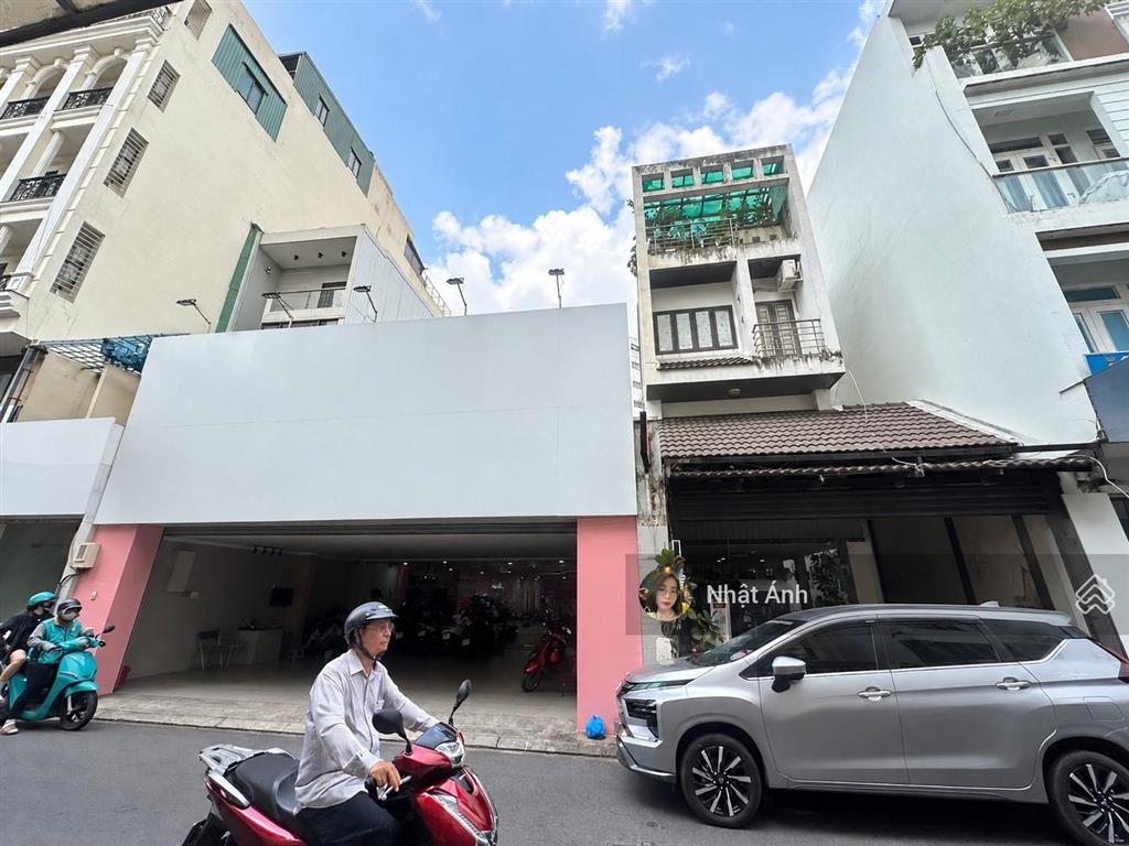 Giá đầu tư! mặt tiền đồng xoài  20mx35m  đang cho thuê  giá 95 tỷ tl