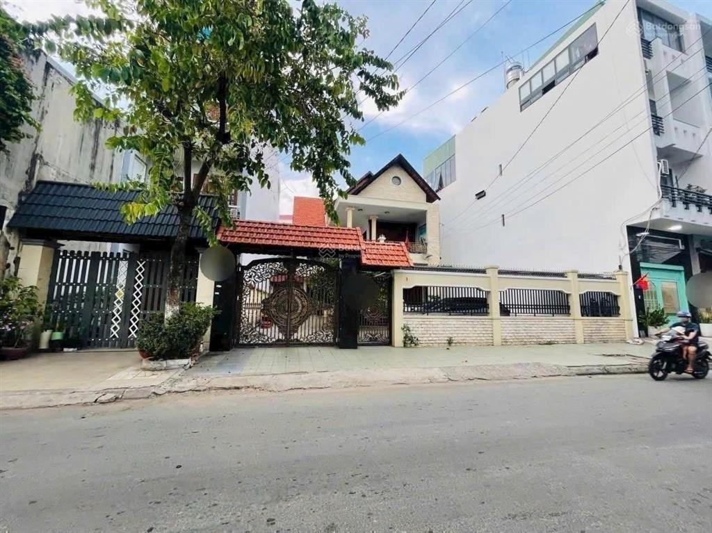 Bán mt đường hà thị đát, p. tân sơn nhì  542m2, ngang 15.2m x 30m, nở hậu l20m. giá 52 tỷ tl