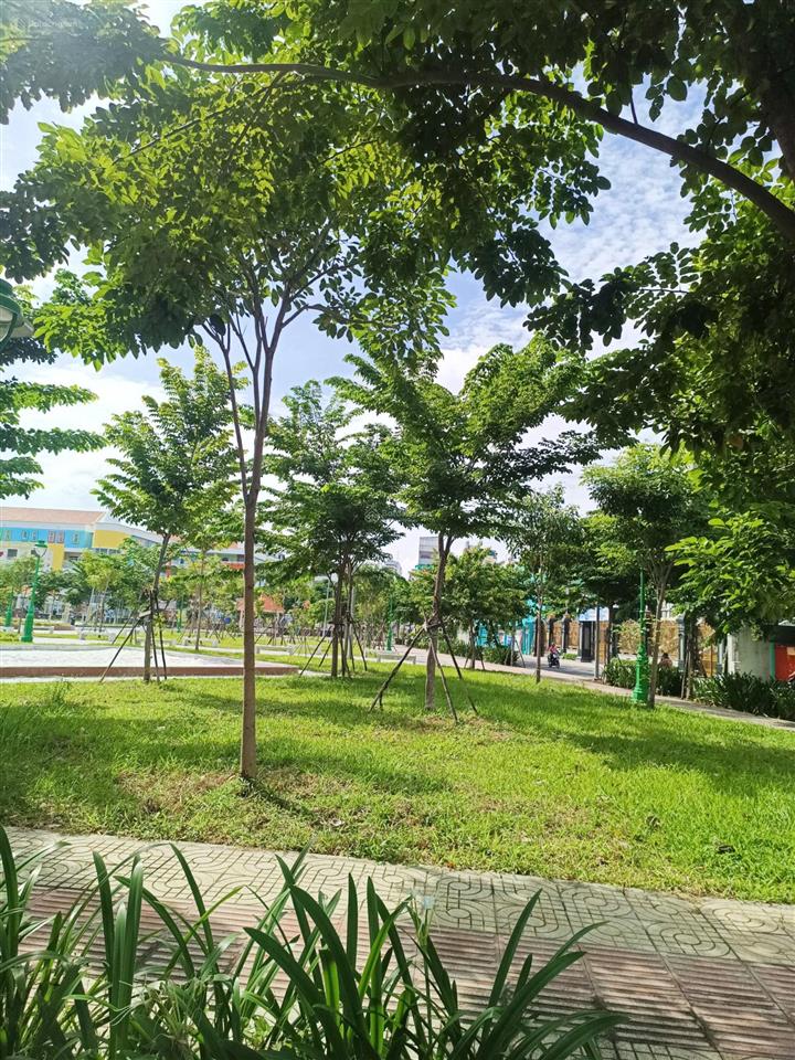 Bán mt đường hà thị đát, p. tân sơn nhì  542m2, ngang 15.2m x 30m, nở hậu l20m. giá 52 tỷ tl